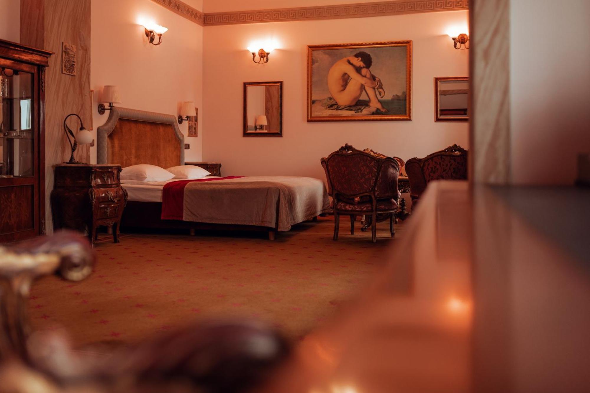 Hotel Ambasada Boleslawiec Boleslawiec  Eksteriør bilde