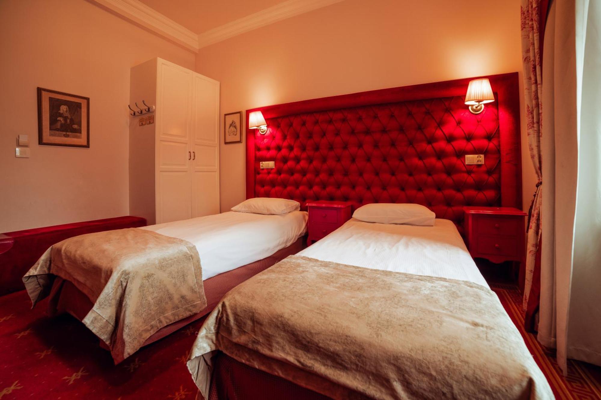 Hotel Ambasada Boleslawiec Boleslawiec  Eksteriør bilde